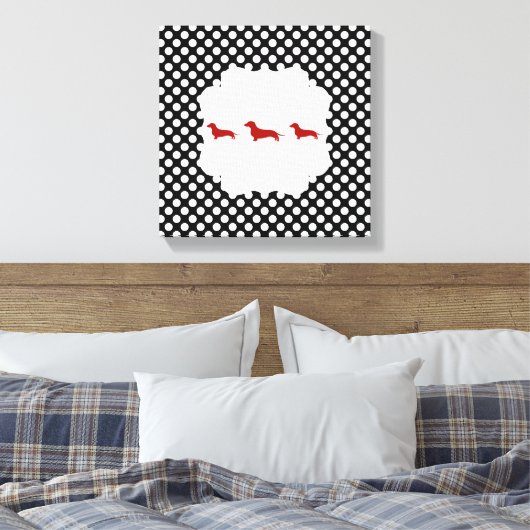 Zwart/Wit Polka Dot Doxie Canvas Afdruk (Insitu (Slaapkamer))