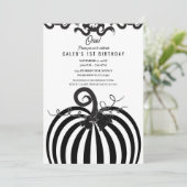 Zwart & Wit Pompoen Herfst Herfst 1e Verjaardag Kaart (Staand voorkant)