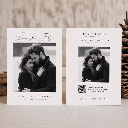 Zwart & Wit QR Code Huwelijksfoto Save The Date Kaart