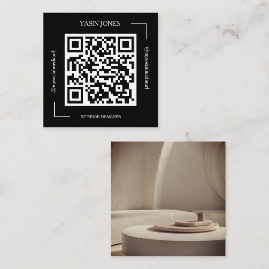 Zwart-wit QR-code interieurontwerper Vierkante Visitekaartje (Voorkant / Achterkant)