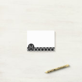 Zwart-wit Quatrefoil Patroon - Aangepast monogram Post-it® Notes (Op bureau)