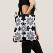Zwart wit retro grafische bloemen tote bag (Dichtbij)