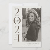 Zwart-wit Retro Typografie Foto Afstuderen Aankondiging (Voorkant)