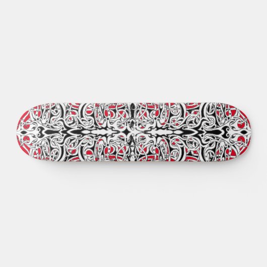 Zwart-wit Rijk Tribaal Ontwerp op rood Persoonlijk Skateboard (Horizontaal)