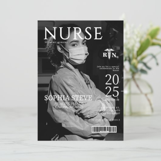 Zwart-wit RN verpleegkundig magazine foto afstuder Kaart (Staand voorkant)