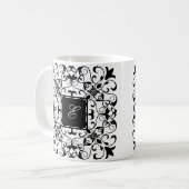 zwart-wit Romantisch monogram Koffiemok (Voorkant links)