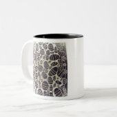 Zwart-wit, rond abstract design tweekleurige koffiemok (Voorkant links)