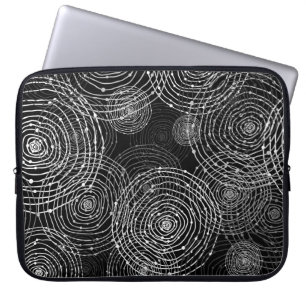 Zwart Wit: Ronde vormen naadloos. Laptop Sleeve