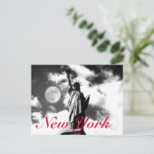 Zwart wit rood Vrijheidsbeeld New York City Briefkaart (Staand voorkant)