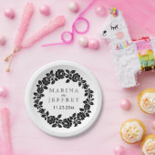 Zwart wit roos krans modern bloemenbruiloft papieren bordje (Feest)