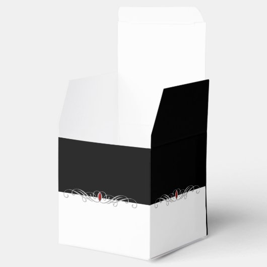 Zwart-wit Ruby Accent Wedding Favor Box Bedankdoosjes (Geopend)
