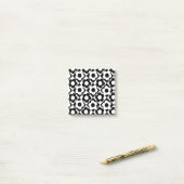 Zwart-wit Ruitenkijkpatroon Post-it® Notes (Op bureau)