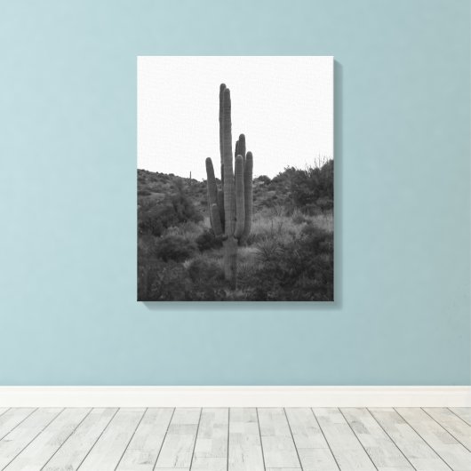 Zwart-wit Saguaro Cactus 16x20 Canvas Afdruk (Insitu (Houten vloer))