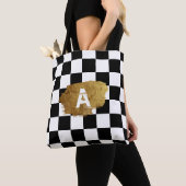 Zwart-wit schaakgouden badge Monogram Tote Bag (Dichtbij)