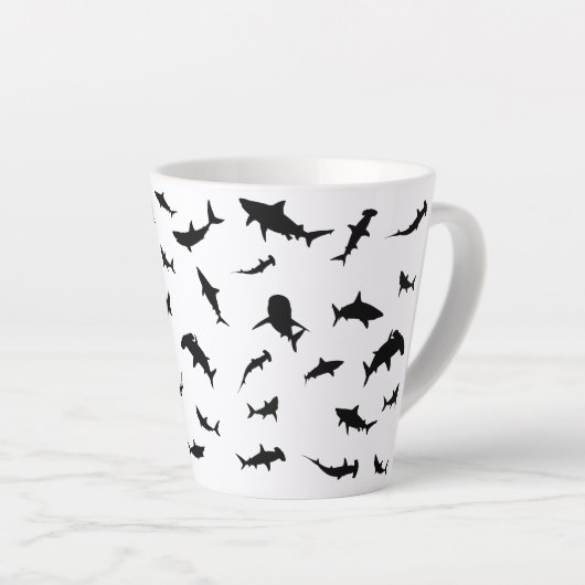 Zwart-wit Schaduw vis haai walvis patroon Latte Mok (Rechterhoek)