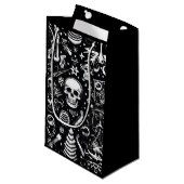 Zwart & Wit Schedel Gift Bag (Zwart) Klein Cadeauzakje (Voorkant Gekanteld)
