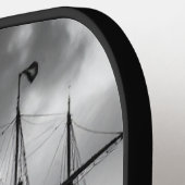 Zwart-wit schip pickleball paddle (Links Detail)