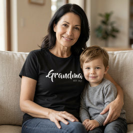 Zwart Wit Schrift Oma Opgericht T-shirt