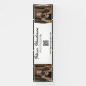 Zwart & Wit Script QR-code Minimalistische booth T Spandoek (Verticaal)