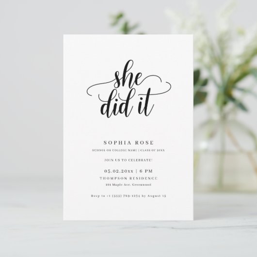 Zwart-wit script ze deed het Afstuderen 2025 Kaart (Staand voorkant)