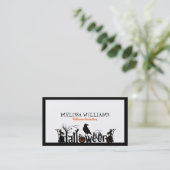 Zwart Wit & Sinaasappel Halloween Typografie Visitekaartje (Staand voorkant)