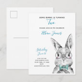Zwart-wit Sommige Bunny draait om twee verjaardag Uitnodiging Briefkaart (Voorkant / Achterkant)