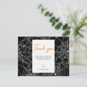 Zwart & Wit Spiderwebs Halloween Dank u Kaart (Staand voorkant)