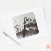 Zwart-wit straatteken vierkante sticker (Envelop)