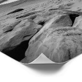 Zwart-wit strandlandschap met getijdenstroom poster (Hoek)