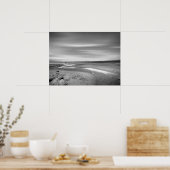 Zwart-wit strandlandschap met getijdenstroom poster (Keuken)