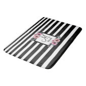 Zwart & Wit Strepen Roze Bloemen Monogram Badmat (Gekanteld)