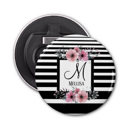 Zwart & Wit Strepen Roze Bloemen Monogram Button Flesopener (Voorkant)