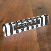 Zwart wit strepen zilver gepersonaliseerd naambordje (Zijkant)