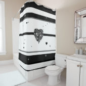 Zwart-wit Stripe Heart Design Douchegordijn (In situ)