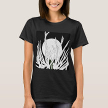 Zwart & Wit T-Shirt Golf Ball in Grass
