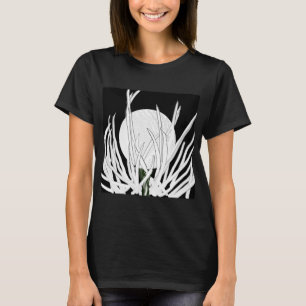 Zwart & Wit T-Shirt Golf Ball in Grass
