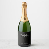 Zwart-wit Tafelnummer Bruiloft Sparkling Wijnetiket (Voorkant)