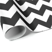 Zwart-wit traditioneel Chevron-ontwerp Cadeaupapier (Rol Hoek)