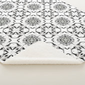 Zwart-wit tribaal modern patroon sherpa deken (3/4)