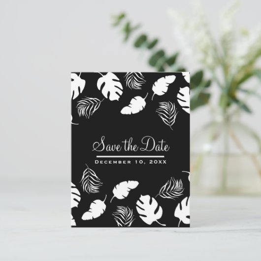 Zwart-wit Tropisch verlaat Chic Opslaan Datum Aankondigingskaart (Staand voorkant)