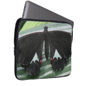 Zwart-wit Tropische Vlinder Laptop Sleeve (Voorkant Rechts)