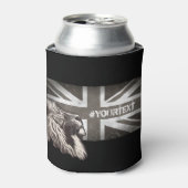 Zwart-wit Trotse Leeuw Union Jack Custom Text Blikjeskoeler (Blikje Voorkant)