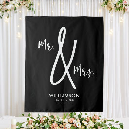 Zwart-wit trouwdecoratie Mr. & Mrs. op maat Wandkleed