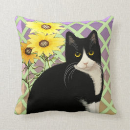Zwart-wit Tuxedo Cat in de tuin Kussen