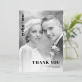 Zwart, wit typografie minimalistische foto bruilof bedankkaart (Staand voorkant)