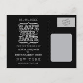 zwart-wit typografie Save the Date Aankondigingskaart (Achterkant)