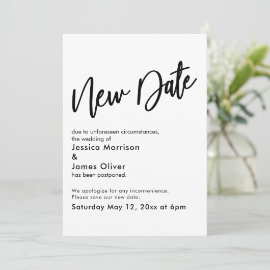 Zwart Wit Uitgesteld Bruiloft Nieuwe Datum Update  Kaart (Staand voorkant)