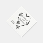 Zwart-wit vlinder hart ontwerp bruiloft servet (Hoek)