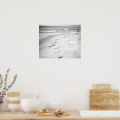 Zwart-wit voetafdrukken in het strand 16x20 poster (Keuken)