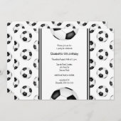 Zwart wit voetballen patroon verjaardagsfeestje kaart (Voorkant / Achterkant)